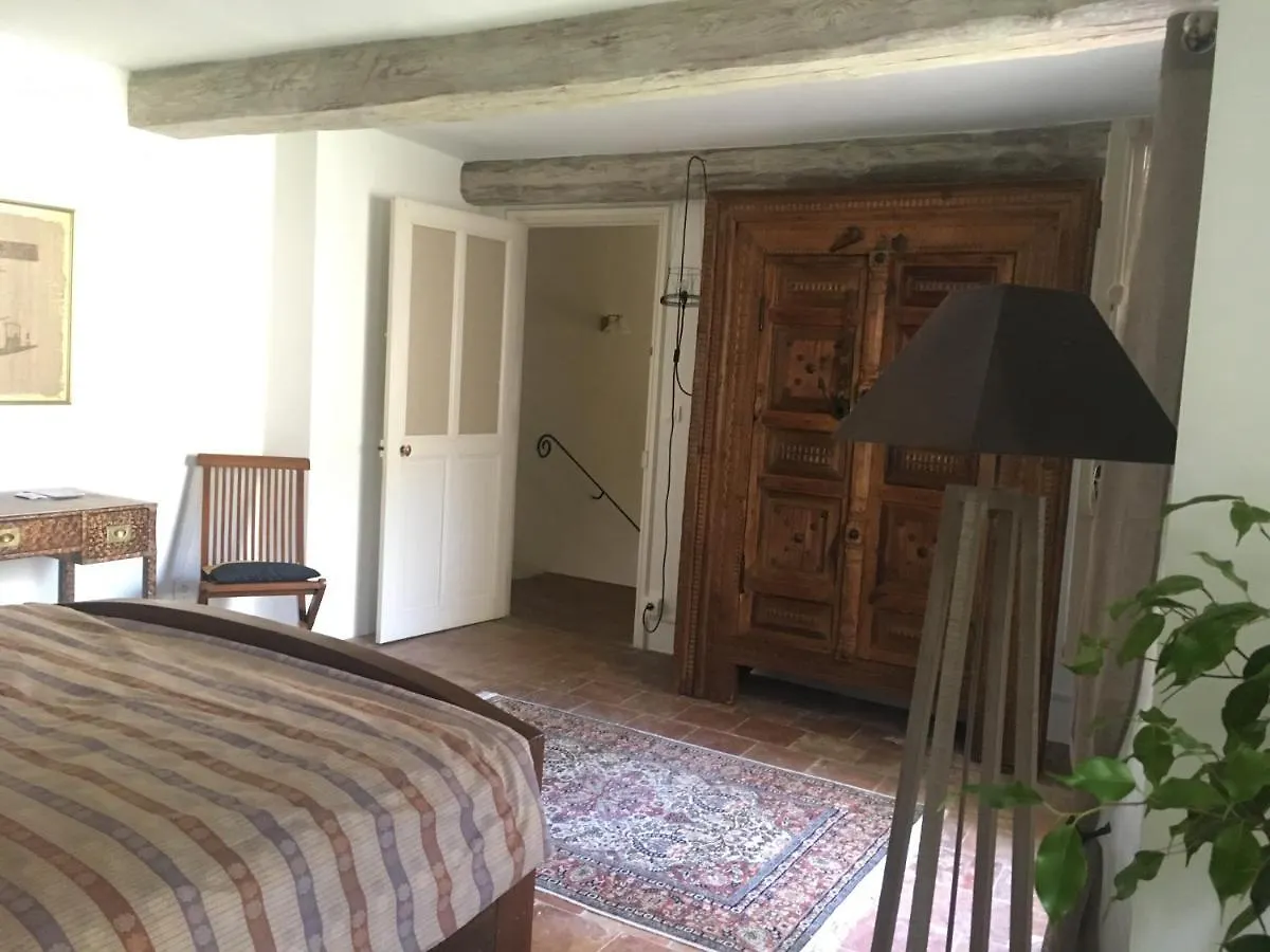 Bed & Breakfast Maison De Village Novissime Noves